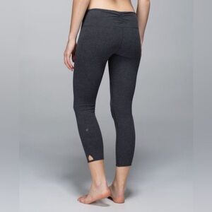 Lululemon Dhanurasana Crop Il Dark Gray Leggings Size 6